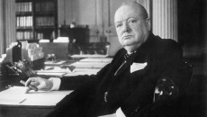 Winston_Churchill_As_Prime_Minister_1940-1945_MH26392