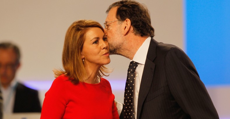 La secretaria general del PP, María Dolores de Cospedal, y el presidente del partido, Mariano Rajoy - Foto GTRES